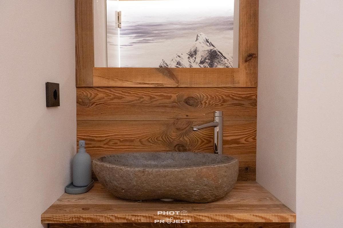 Fior Di Roccia Apartments- In Centro Cervinia, Sauna Privata, Matterhorn Dream เบรยล์-แชร์วิเนีย ภายนอก รูปภาพ