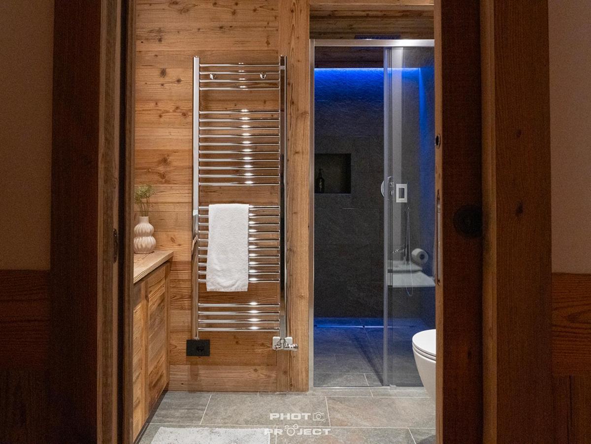 Fior Di Roccia Apartments- In Centro Cervinia, Sauna Privata, Matterhorn Dream เบรยล์-แชร์วิเนีย ภายนอก รูปภาพ