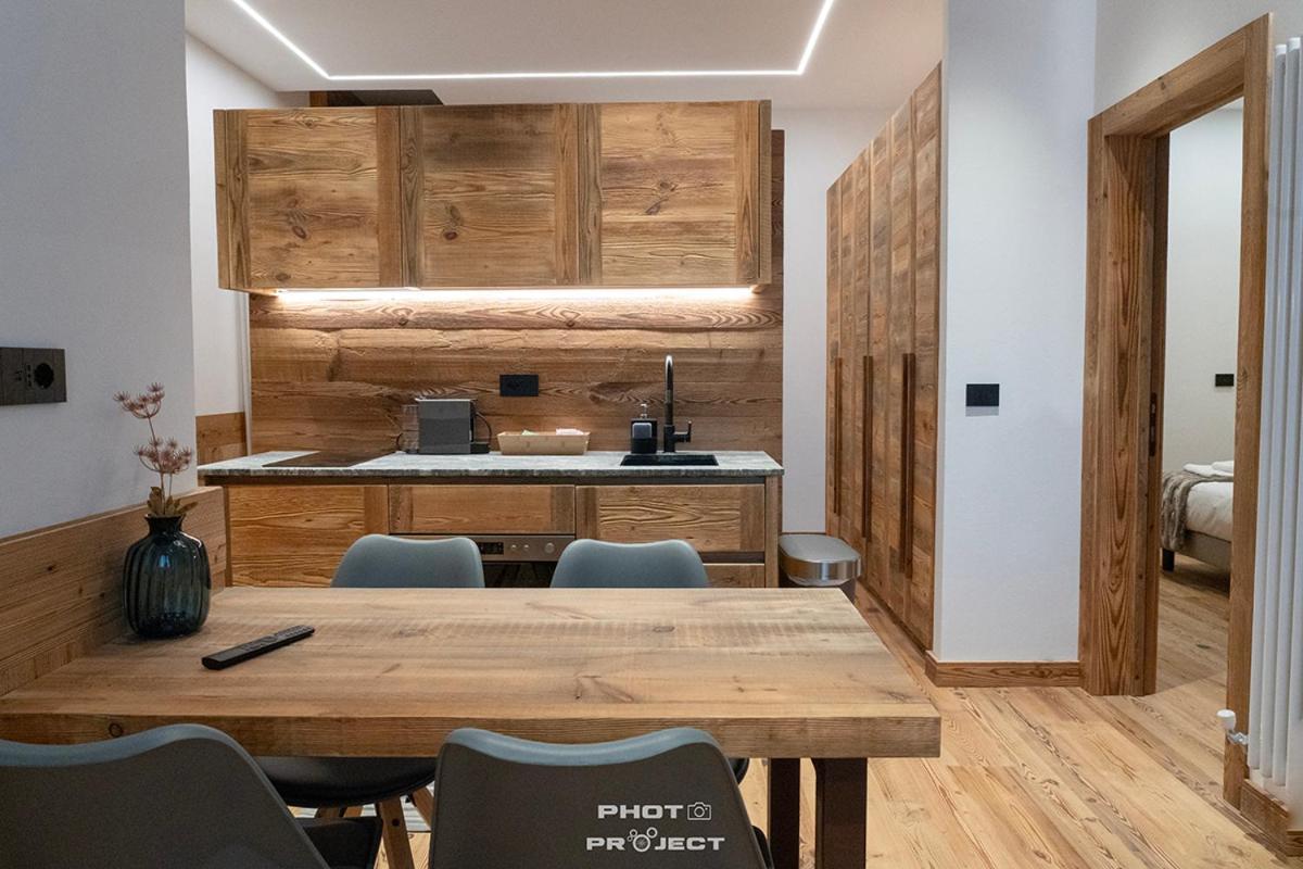 Fior Di Roccia Apartments- In Centro Cervinia, Sauna Privata, Matterhorn Dream เบรยล์-แชร์วิเนีย ภายนอก รูปภาพ