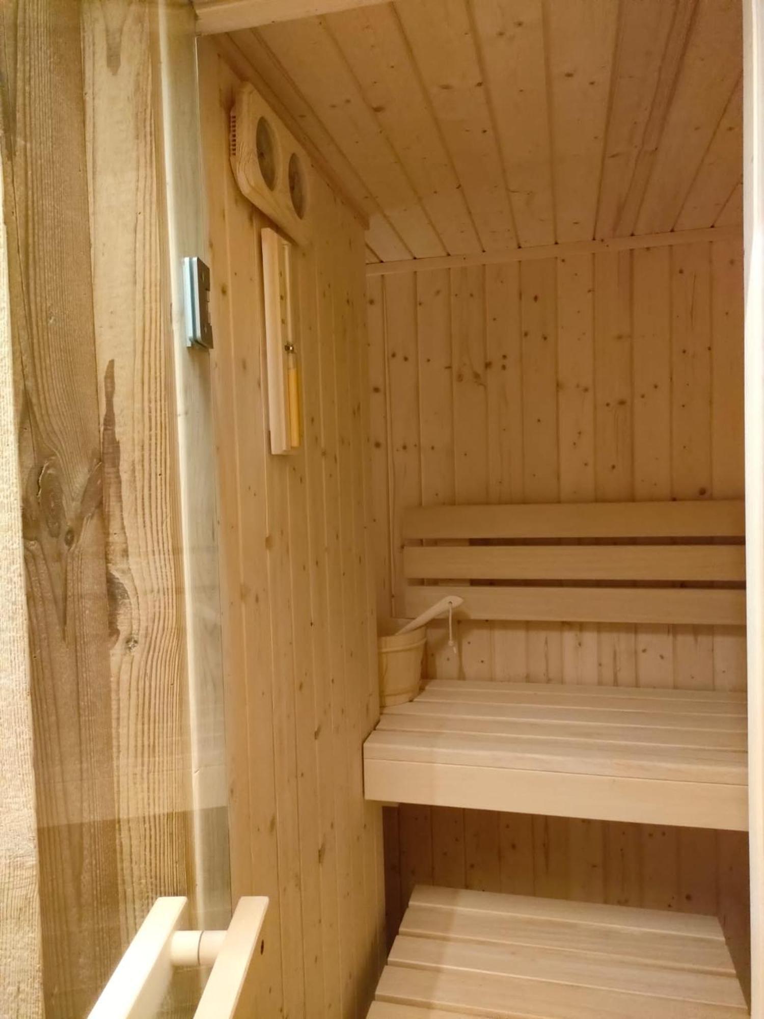 Fior Di Roccia Apartments- In Centro Cervinia, Sauna Privata, Matterhorn Dream เบรยล์-แชร์วิเนีย ภายนอก รูปภาพ