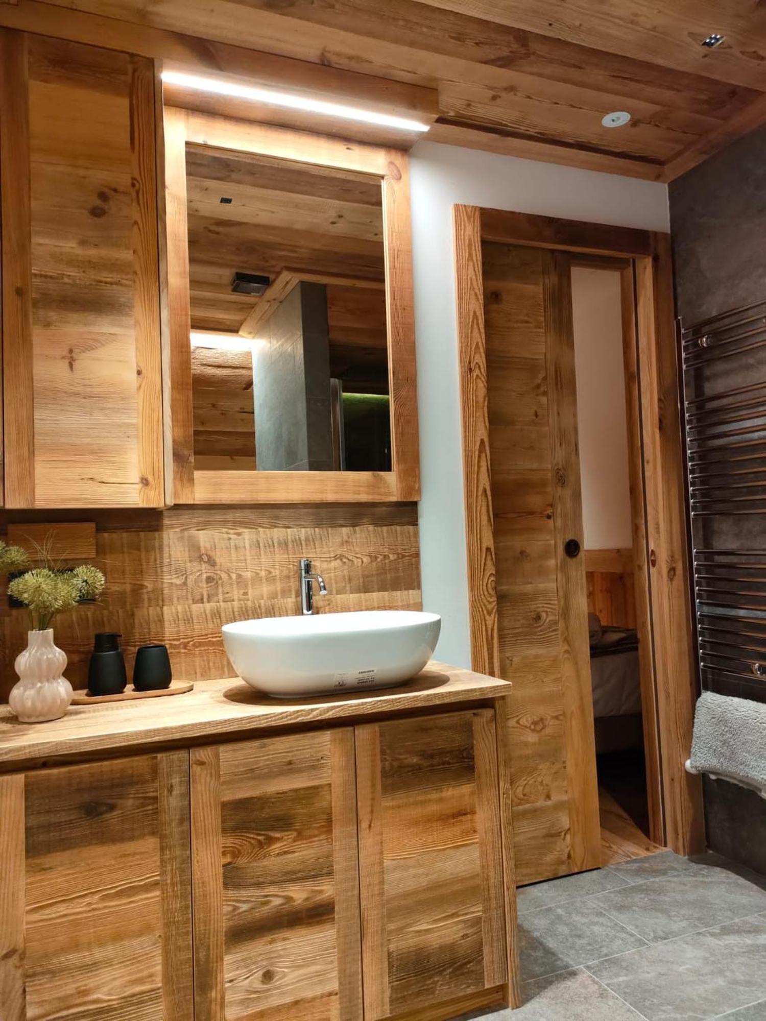 Fior Di Roccia Apartments- In Centro Cervinia, Sauna Privata, Matterhorn Dream เบรยล์-แชร์วิเนีย ภายนอก รูปภาพ