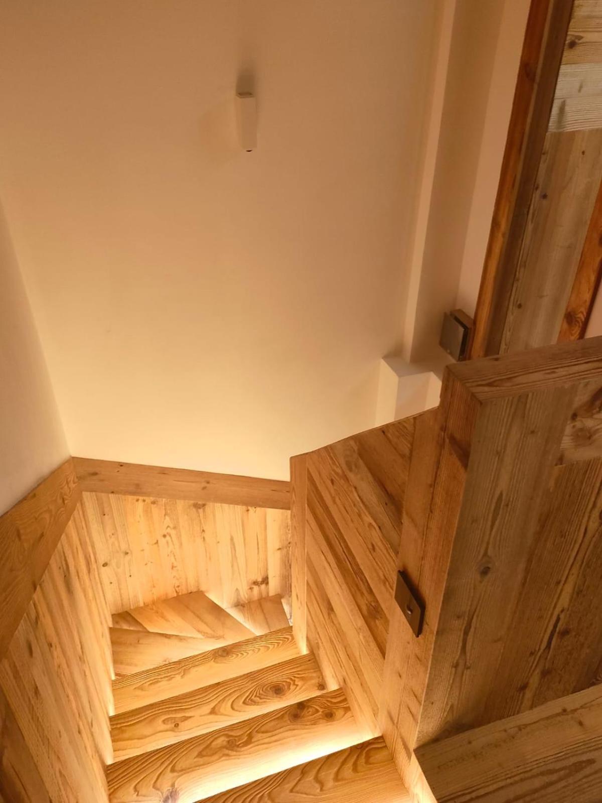 Fior Di Roccia Apartments- In Centro Cervinia, Sauna Privata, Matterhorn Dream เบรยล์-แชร์วิเนีย ภายนอก รูปภาพ